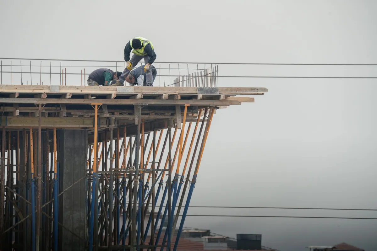 construction site teamwork