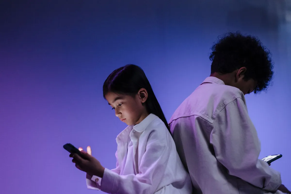 smartphone addiction concept
