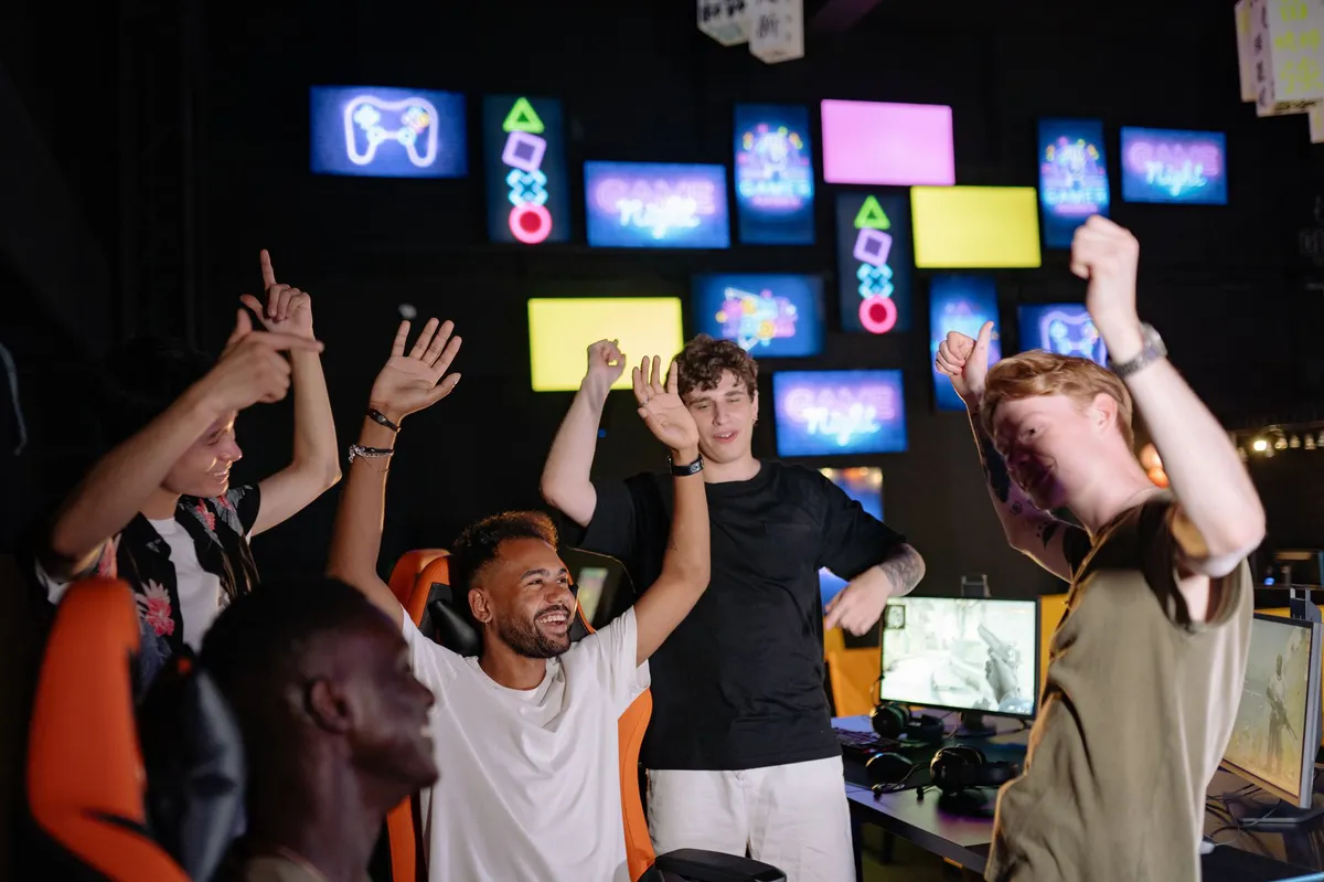 online gaming community gathering