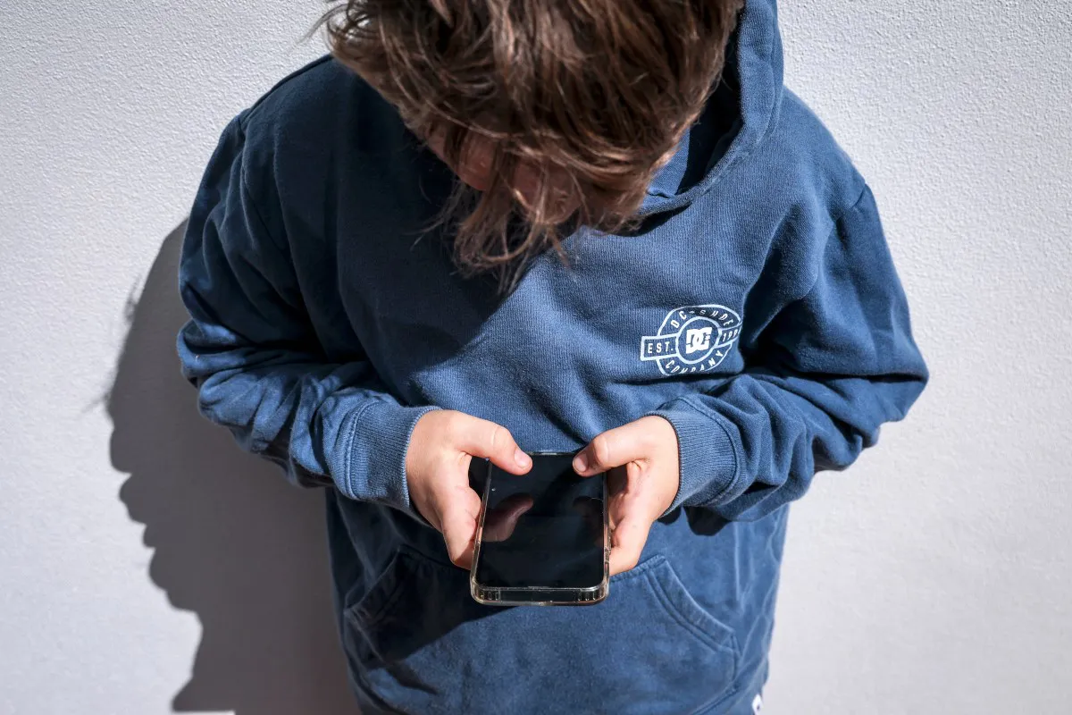 Global Movement to Ban Social Media for Children: A Comprehensive Overview