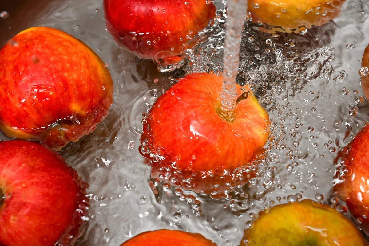 fresh produce cleaning