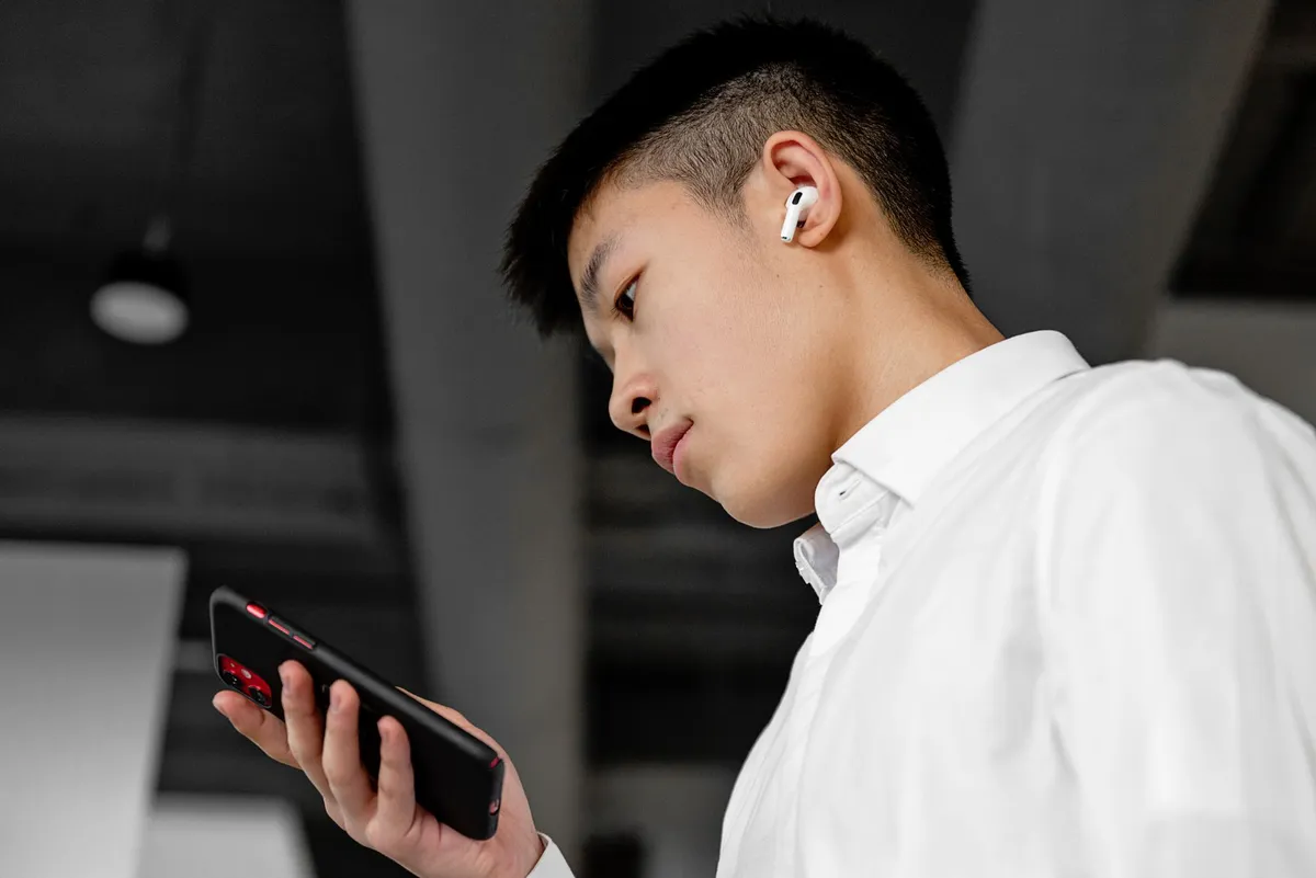 futuristic AI earbuds