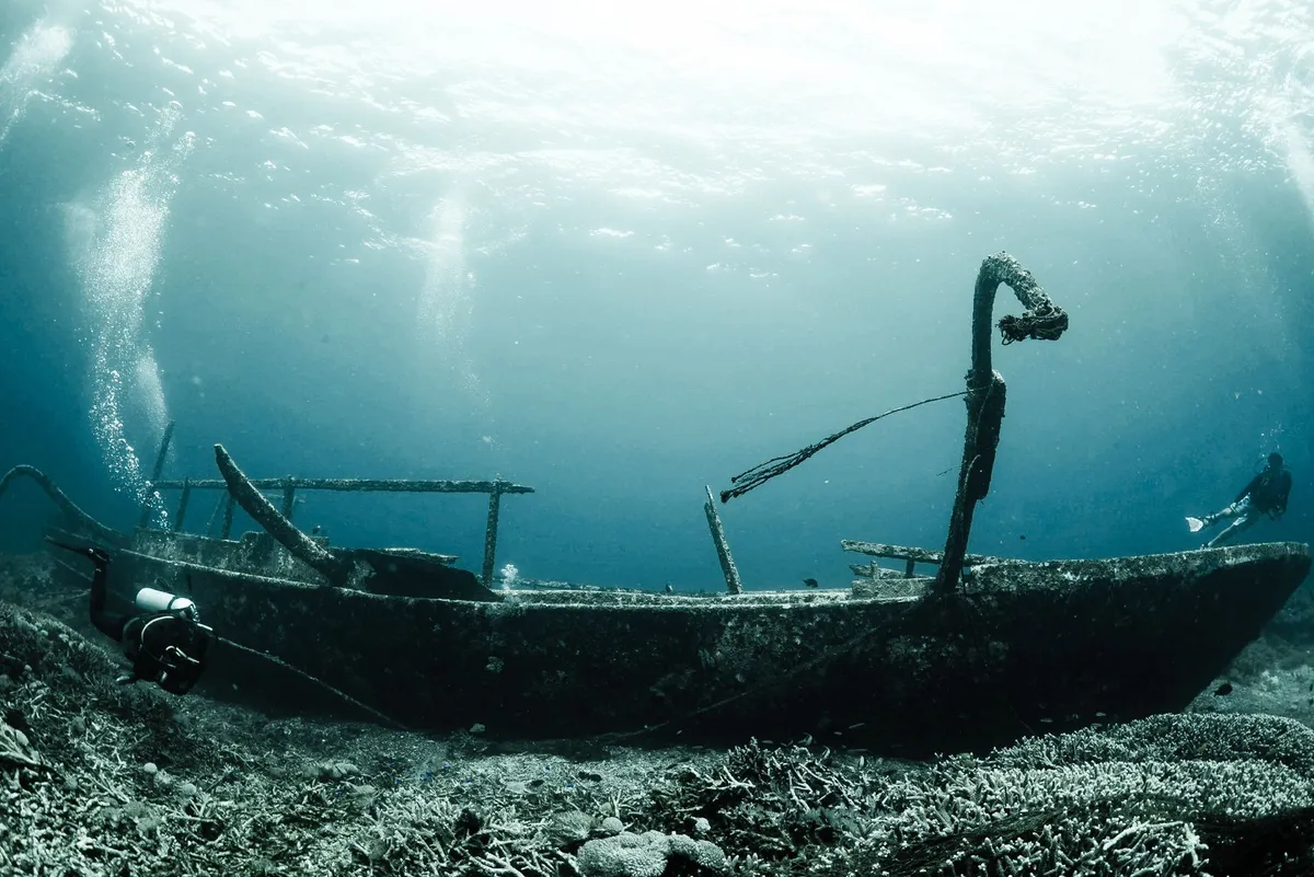underwater shipwreck exploration