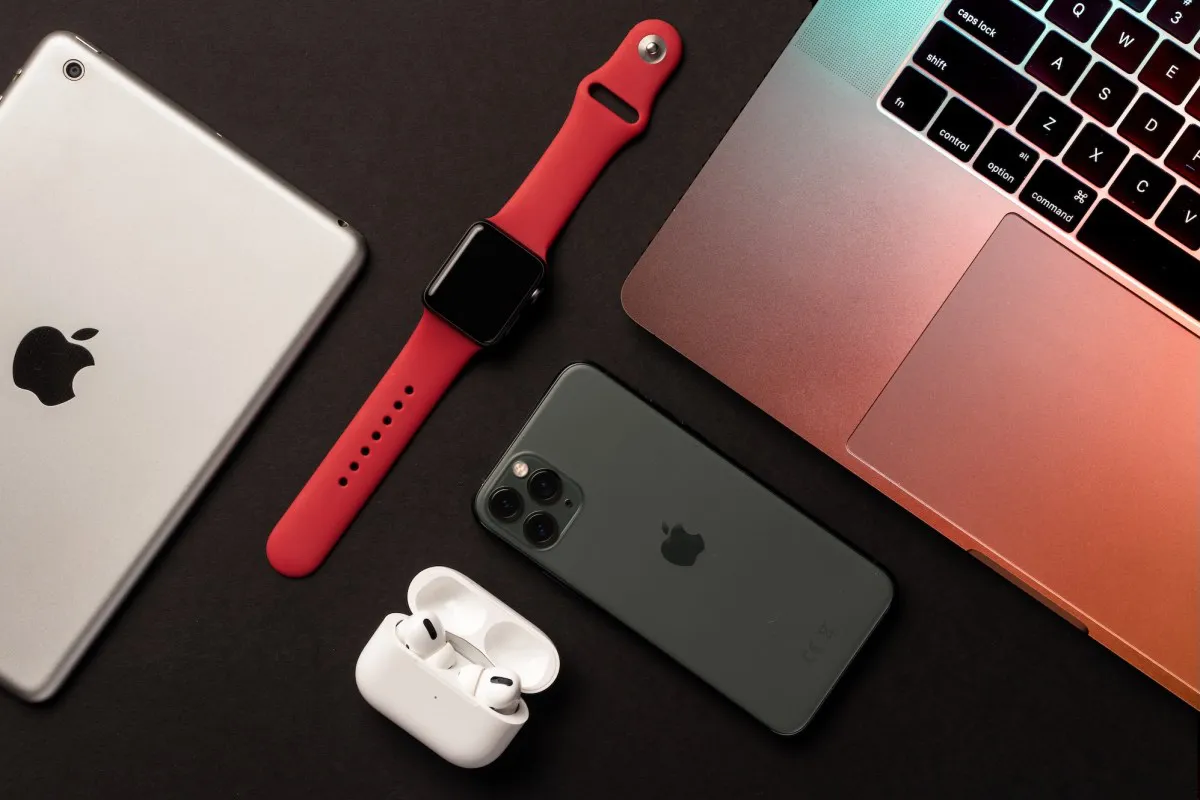 Apple Faces Supply Constraints Amid Rising Component Costs