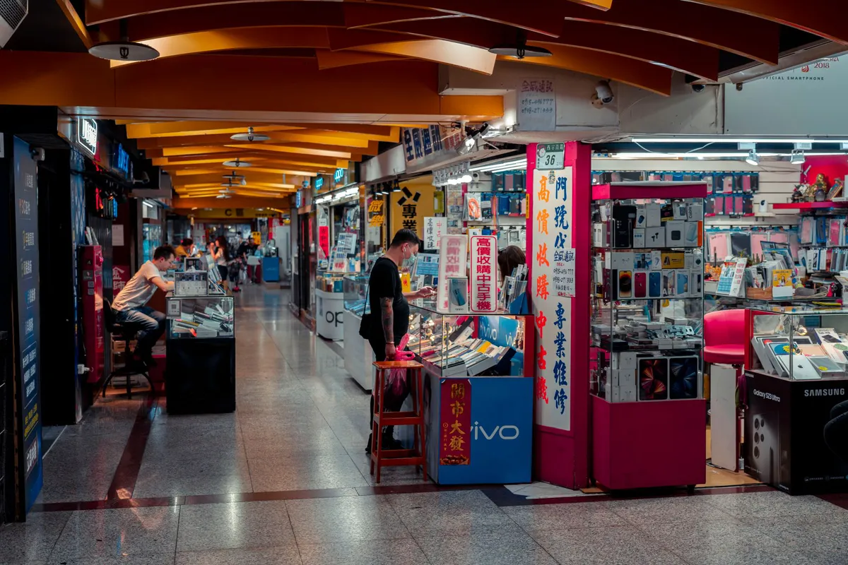 consumer electronics market