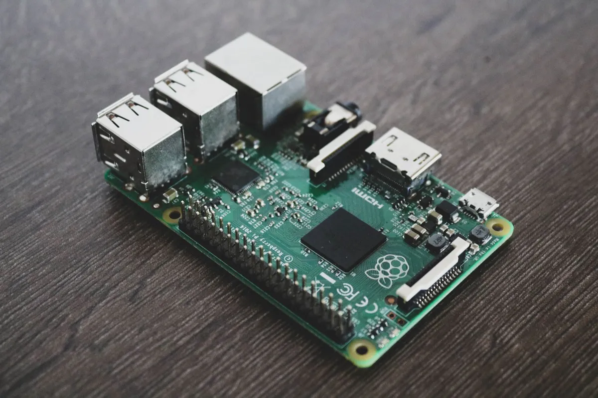 Raspberry Pi and electronic components