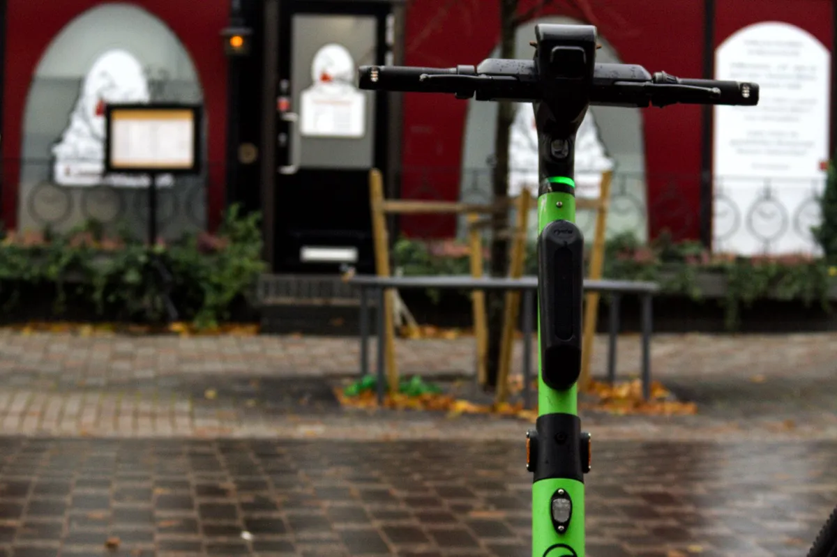 electric scooter urban commuting