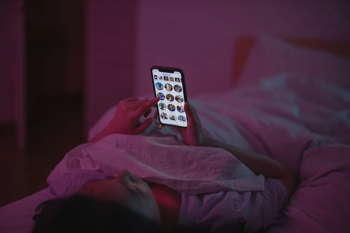 social media addiction concept