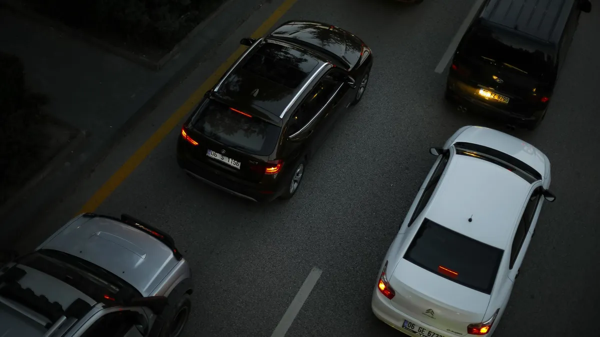 traffic jam with autonomous vehicles