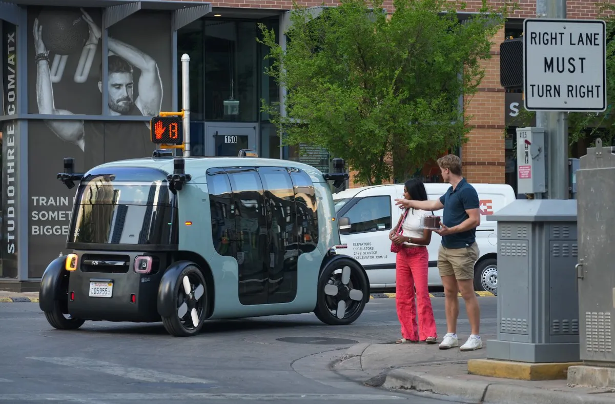 Navigating the Diverging Paths of Robotaxis in the U.S. and Beyond