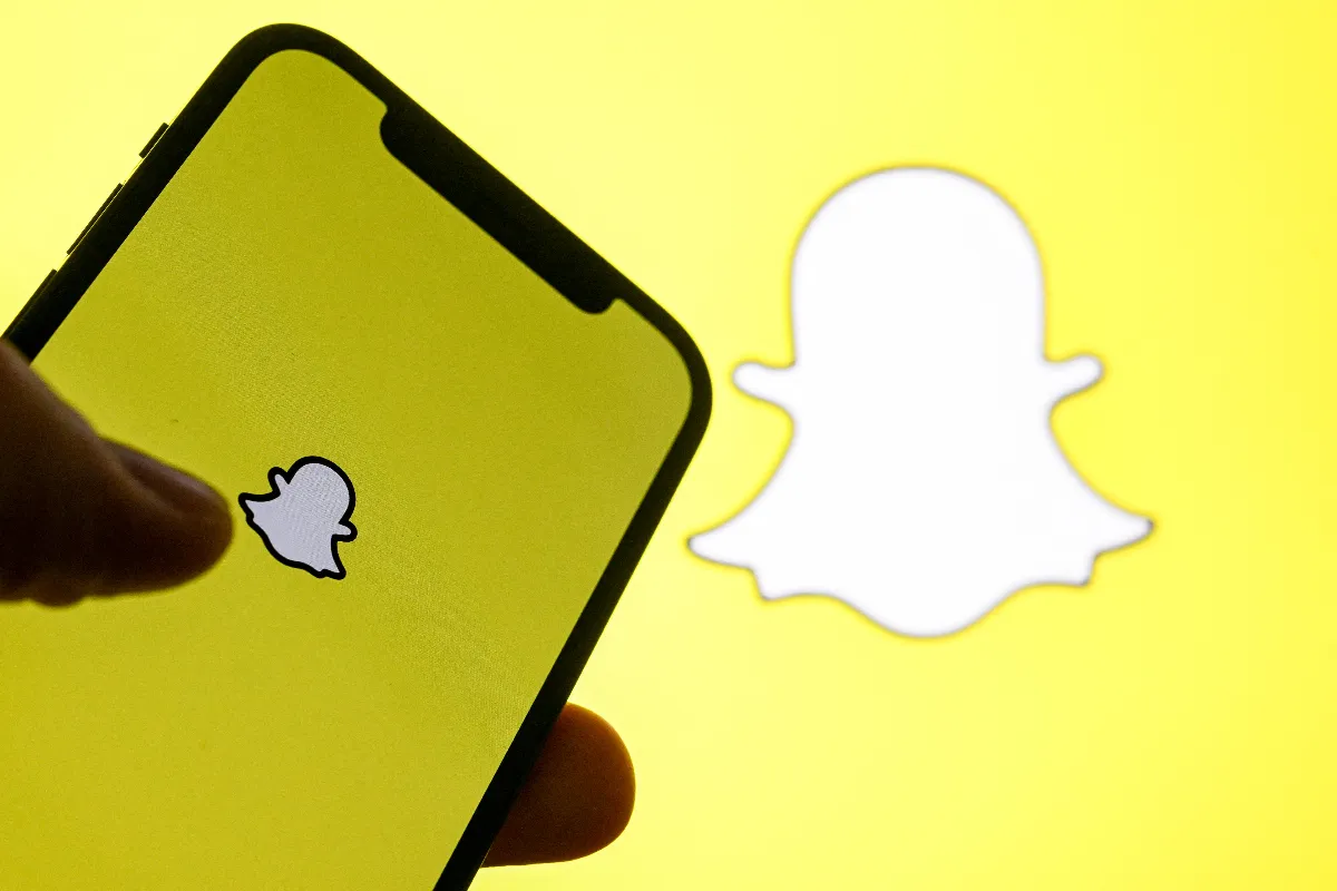 Snapchat Shifts Focus: No More Fully AI-Generated Spotlight Content