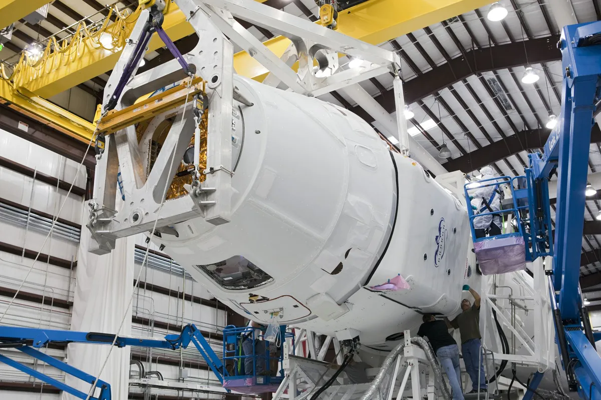 drone inspection of spacecraft