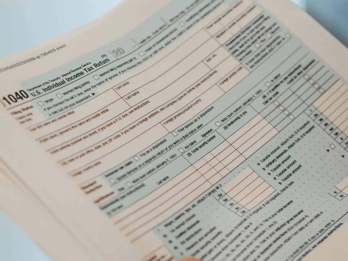 government report paperwork