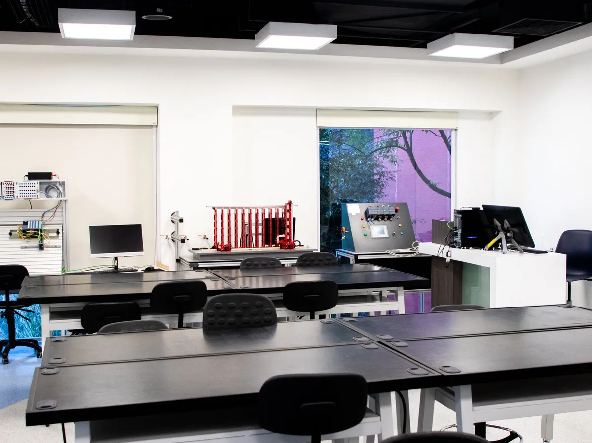 innovative technology lab