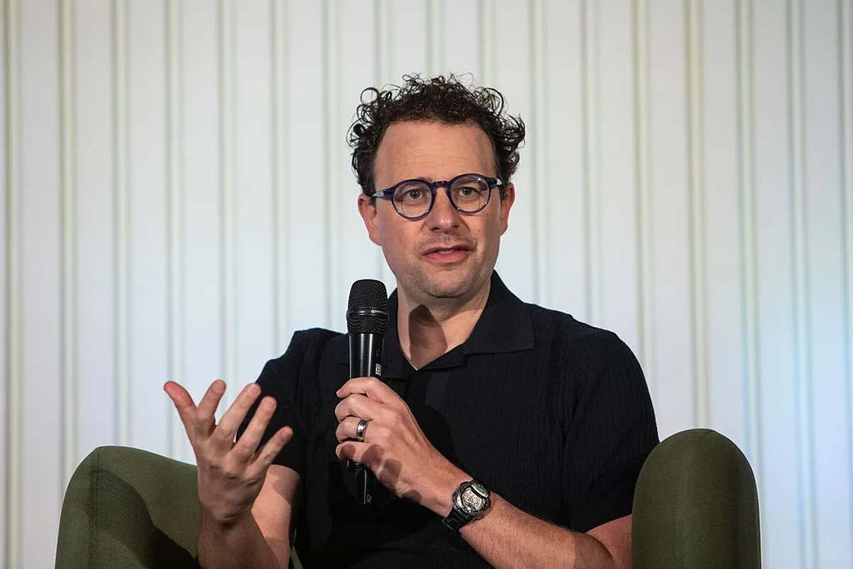 Addressing the AI Trust Crisis: Insights from Anthropic's CEO