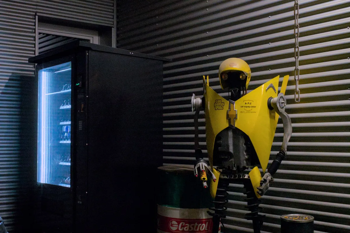 futuristic warehouse robotics