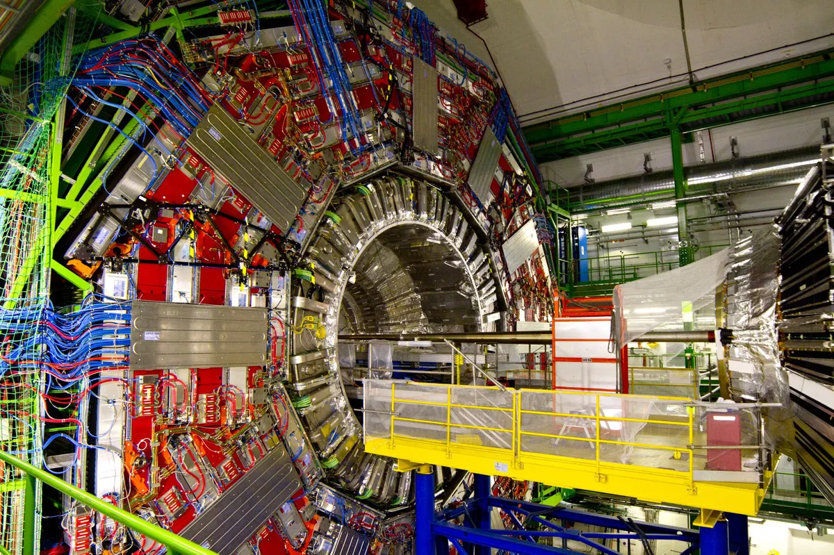 particle physics experiment