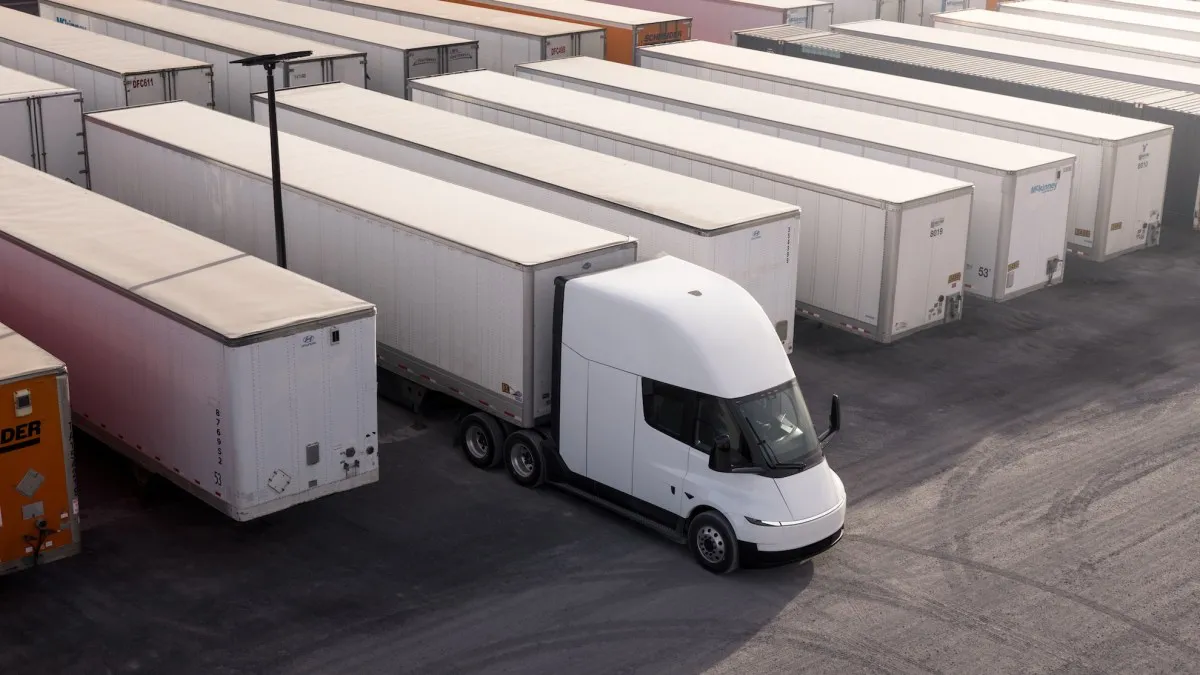 Einride Expands Fleet with 500 Tesla Semis: A Strategic Move in Electric Logistics