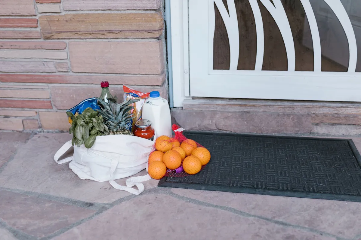 grocery delivery in action