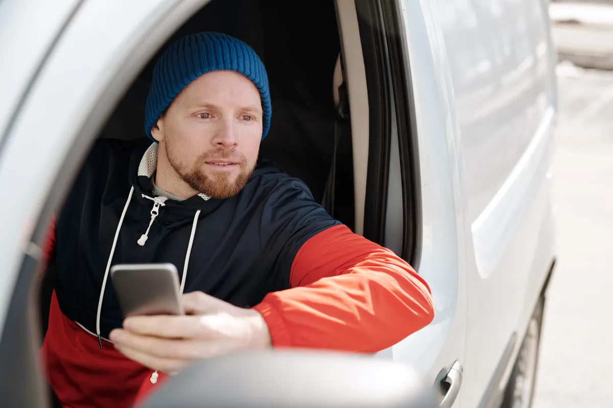 smartphone in a moving vehicle