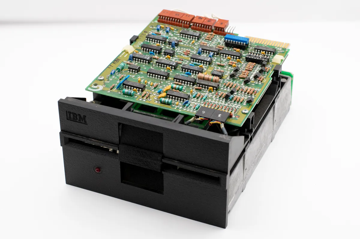 IBM's Revolutionary Mainframe Chip: A Dual-Architecture Breakthrough