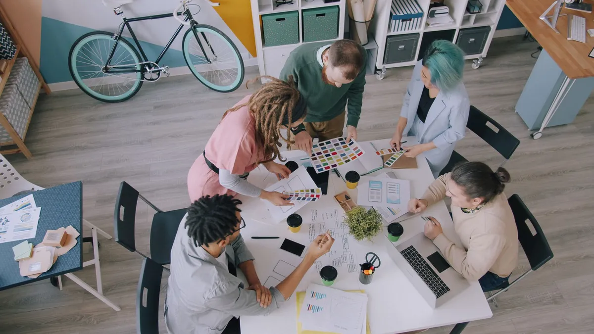 team brainstorming technology