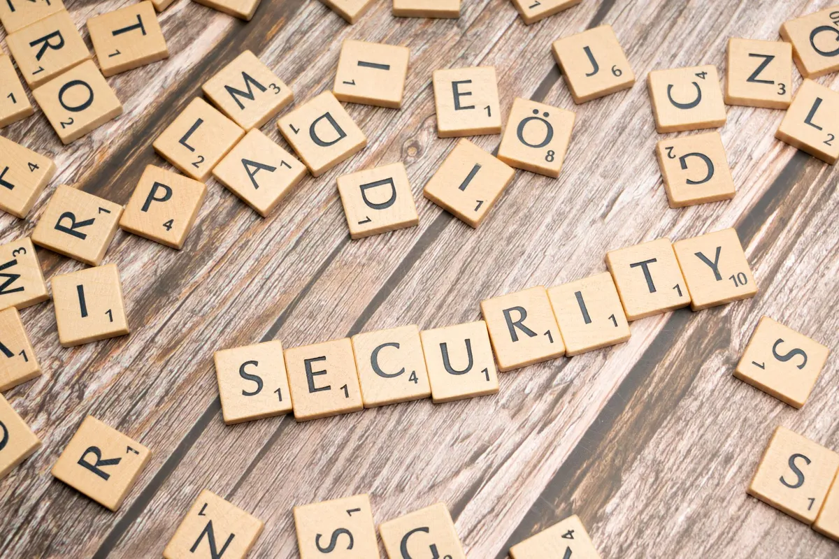 Navigating IAM Compliance: Best Practices to Mitigate Identity Exposure Risks