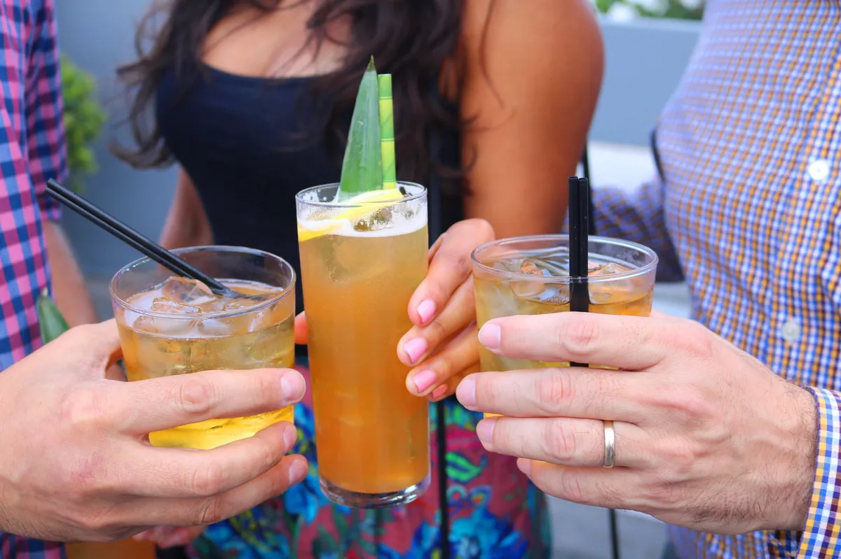 friends enjoying cocktails